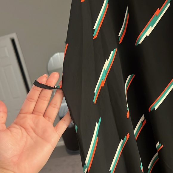 Black green red and cream dress - Picture 3 of 3